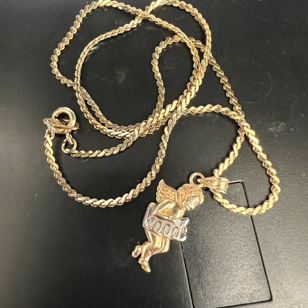 MICHAEL ANTHONY 14k YELLOW GOLD CHERUB 2000 NEW YEAR Pendant Necklace 6grams EUC